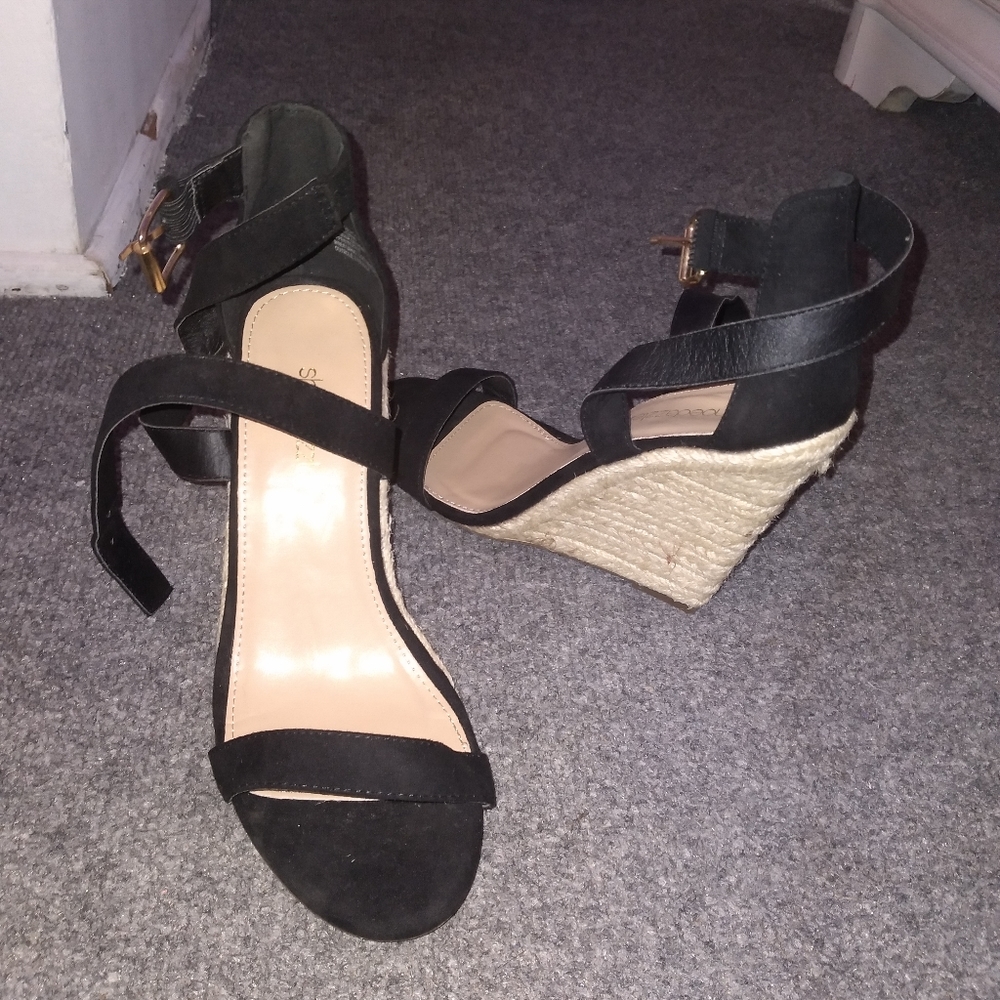 Shoe Dazzle Wedge Heels